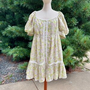 Floral Puff Sleeve Dress